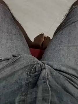 SuranSexy33 online show from November 16, 2025, 12:54 pm