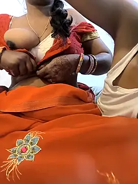 Indian Lust Couple online show from October 29, 2025, 5:23 pm