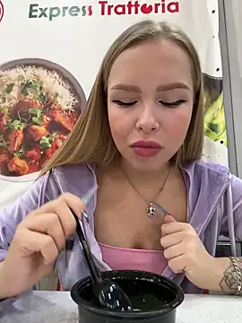 mur girl online show from February 9, 2025, 9:26 am