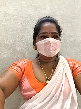 Snapshot of MaaliiiPonuTamil chatting on March 5, 2026, 11:54 pm MaaliiiPonuTamil online show from March 5, 2026, 11:54 pm