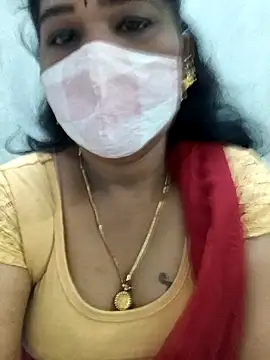 Snapshot of MaaliiiPonuTamil chatting on March 24, 2026, 1:49 am MaaliiiPonuTamil online show from March 24, 2026, 1:49 am