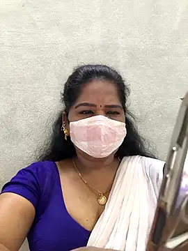 Snapshot of MaaliiiPonuTamil chatting on April 3, 2026, 1:23 am MaaliiiPonuTamil online show from April 3, 2026, 1:23 am