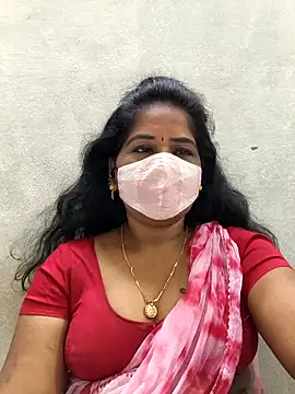 Snapshot of MaaliiiPonuTamil chatting on March 16, 2026, 11:29 pm MaaliiiPonuTamil online show from March 16, 2026, 11:29 pm