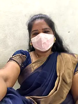 Snapshot of MaaliiiPonuTamil chatting on March 19, 2026, 5:46 pm MaaliiiPonuTamil online show from March 19, 2026, 5:46 pm