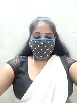 MaaliiiPonuTamil online show from October 3, 2025, 1:23 pm