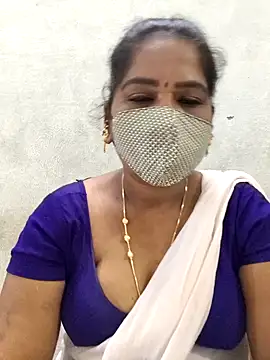 Snapshot of MaaliiiPonuTamil chatting on April 12, 2026, 2:15 am MaaliiiPonuTamil online show from April 12, 2026, 2:15 am