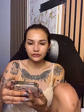 Snapshot of Kate_99 chatting on June 4, 2026, 3:11 am Kate 99 online show from June 4, 2026, 3:11 am