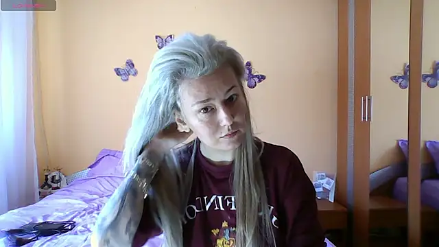 Alicia007 online show from February 19, 2026, 8:00 am