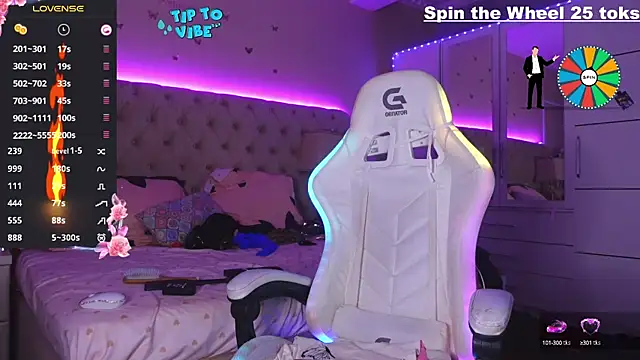 Alicia007 online show from January 28, 2025, 6:16 am