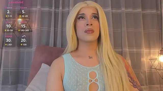 Snapshot of Nyx__Blackwood chatting on February 6, 2026, 3:02 am Nyx Blackwood online show from February 6, 2026, 3:02 am