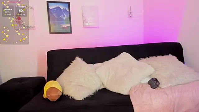 Nyx  Blackwood online show from October 14, 2025, 11:36 pm