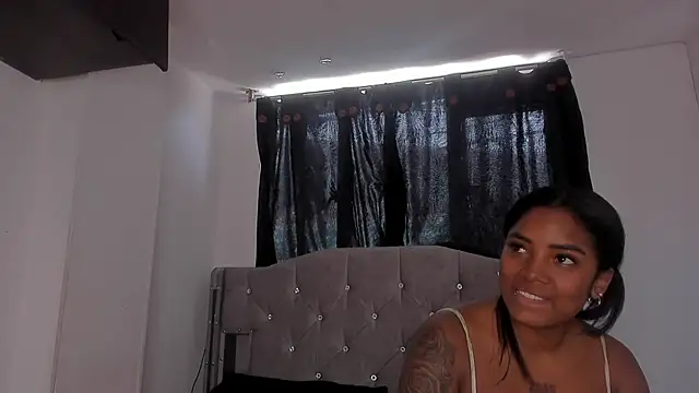 game with lesbians  online show from February 23, 2025, 5:18 pm