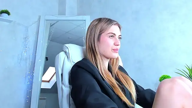 Cherry Price online show from March 21, 2025, 2:18 am