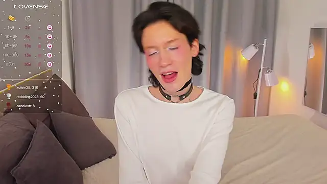 Kolette Gray online show from March 9, 2025, 7:48 pm