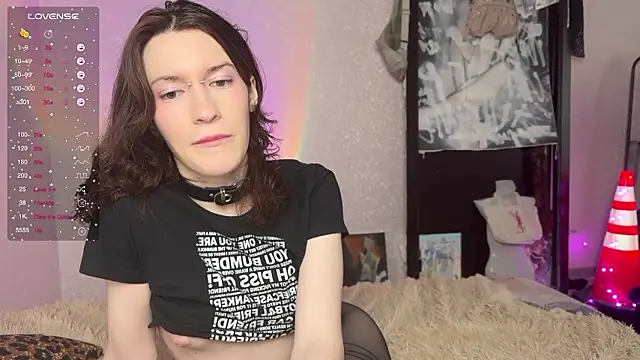 Snapshot of Kolette_Gray chatting on February 6, 2026, 12:12 pm Kolette Gray online show from February 6, 2026, 12:12 pm