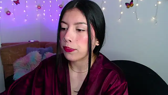 Snapshot of iam_emy chatting on January 8, 2025, 10:16 pm iam emy online show from January 8, 2025, 10:16 pm