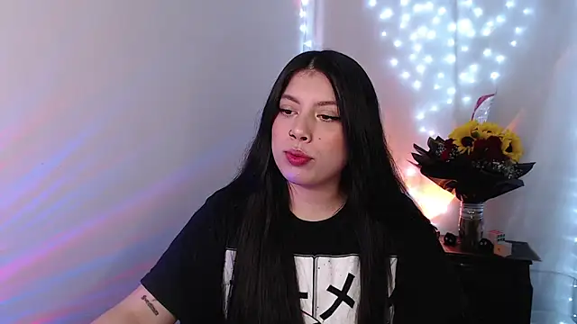 Snapshot of iam_emy chatting on September 20, 2025, 6:51 am iam emy online show from September 20, 2025, 6:51 am