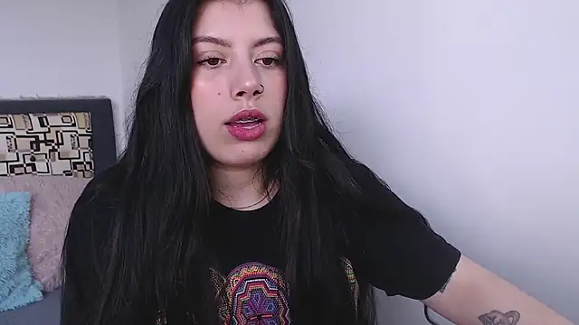 Snapshot of iam_emy chatting on October 30, 2025, 10:06 pm iam emy online show from October 30, 2025, 10:06 pm