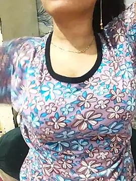 Snapshot of Sania-Love chatting on July 9, 2026, 2:23 am Sania-Love online show from July 9, 2026, 2:23 am
