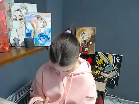 felicity gold online show from April 8, 2026, 6:37 am