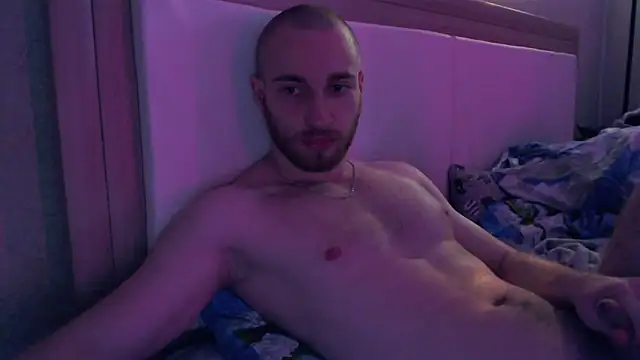 Snapshot of Rascolll chatting on December 14, 2024, 5:07 am Rascolll online show from December 14, 2024, 5:07 am