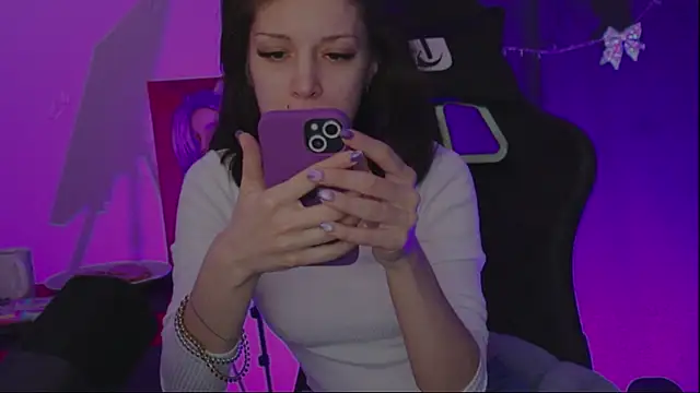 Kathleen Meow online show from February 3, 2025, 6:45 am