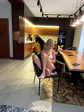 Snapshot of DonorDi chatting on January 13, 2026, 11:47 am DonorDi online show from January 13, 2026, 11:47 am