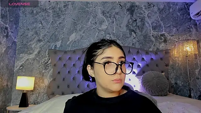 Snapshot of Belliinda_21 chatting on June 20, 2026, 7:08 pm Belliinda 21 online show from June 20, 2026, 7:08 pm