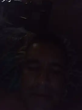 Snapshot of Luigy29 chatting on July 18, 2026, 9:23 pm Luigy29 online show from July 18, 2026, 9:23 pm