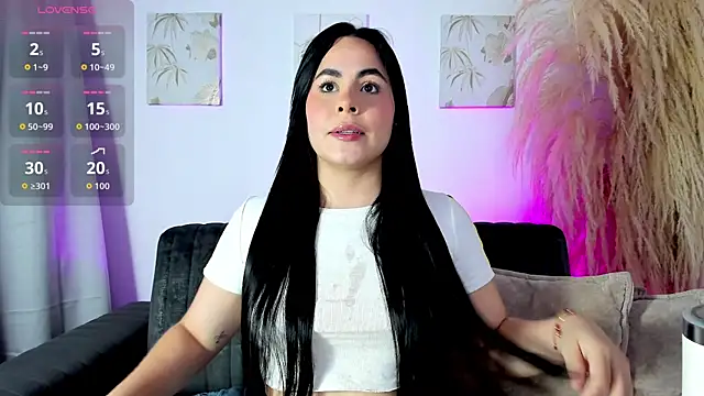 Snapshot of lenna_h3aven chatting on November 20, 2025, 10:52 pm lenna h3aven online show from November 20, 2025, 10:52 pm