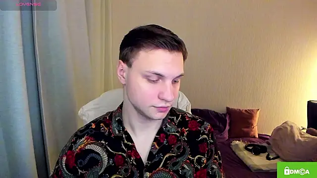 handsome guy01 online show from March 22, 2026, 10:44 pm