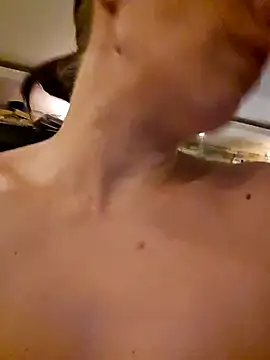 Lenchen  online show from February 27, 2025, 8:53 pm