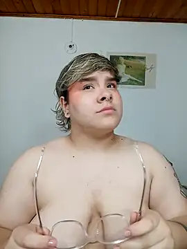 amalia love online show from February 22, 2025, 9:23 am