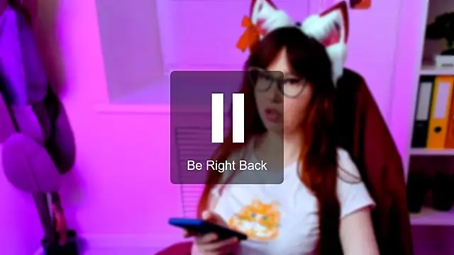 CarolGiggly online show from September 23, 2025, 6:04 pm