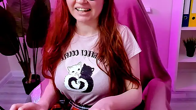 CarolGiggly online show from February 7, 2026, 8:55 am