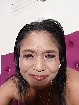 Snapshot of tiffany_Bitch chatting on July 5, 2026, 4:19 am tiffany Bitch online show from July 5, 2026, 4:19 am