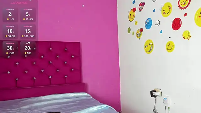 tiffany Bitch online show from March 8, 2025, 8:03 pm