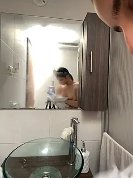 Praga Pink online show from January 7, 2025, 6:03 pm