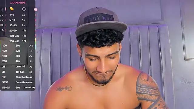 Snapshot of Yoi_Olimpo chatting on February 28, 2025, 6:41 pm Yoi Olimpo online show from February 28, 2025, 6:41 pm