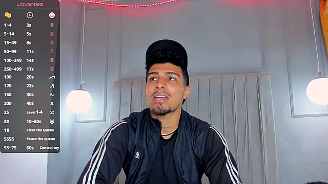 Snapshot of Yoi_Olimpo chatting on March 4, 2025, 3:37 pm Yoi Olimpo online show from March 4, 2025, 3:37 pm