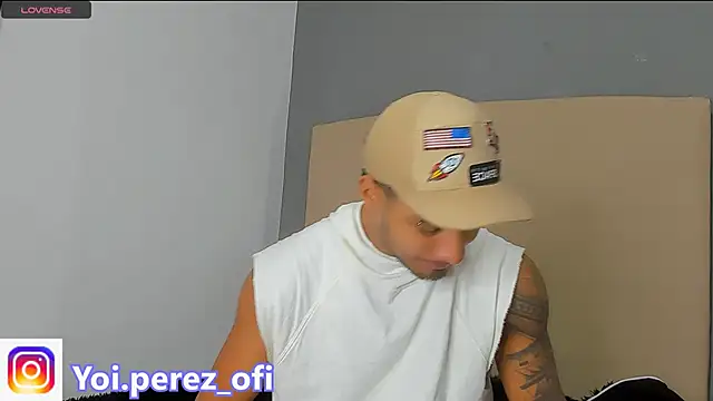 Snapshot of Yoi_Olimpo chatting on February 14, 2025, 12:14 pm Yoi Olimpo online show from February 14, 2025, 12:14 pm