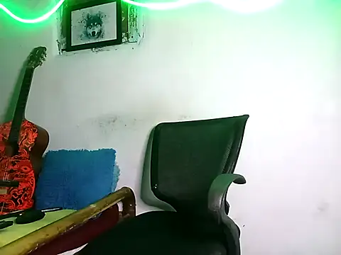 628-andrew online show from September 29, 2025, 2:34 pm