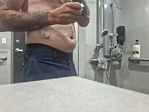 Cantufamily1979 online show from November 16, 2025, 7:35 am