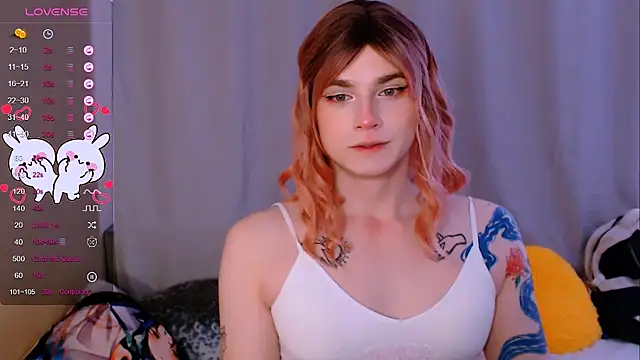 Snapshot of Alice_Hells chatting on March 6, 2025, 3:13 am Alice Hells online show from March 6, 2025, 3:13 am