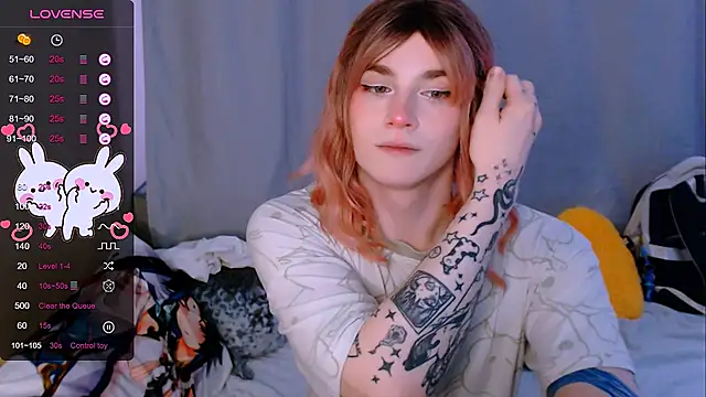 Snapshot of Alice_Hells chatting on March 20, 2025, 8:20 am Alice Hells online show from March 20, 2025, 8:20 am