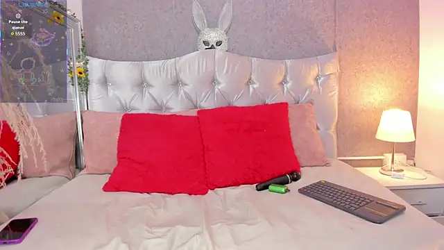 Snapshot of GABYTAYLOR_ chatting on September 16, 2025, 1:34 pm GABYTAYLOR online show from September 16, 2025, 1:34 pm