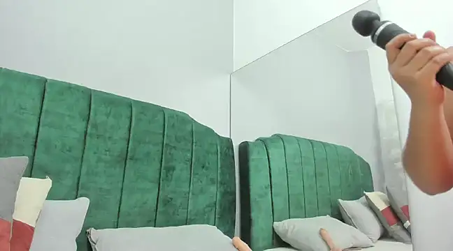 Snapshot of GABYTAYLOR_ chatting on February 28, 2025, 1:36 pm GABYTAYLOR online show from February 28, 2025, 1:36 pm