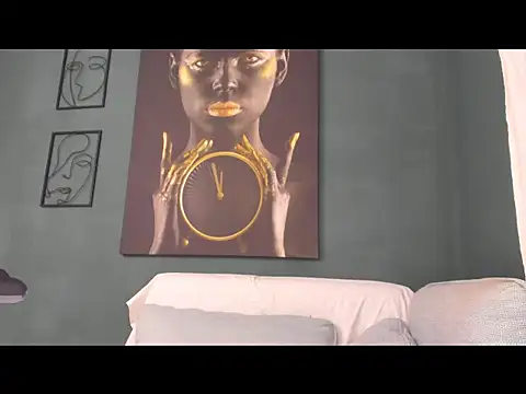 Snapshot of kriztaljessika chatting on November 20, 2025, 4:35 am kriztaljessika online show from November 20, 2025, 4:35 am