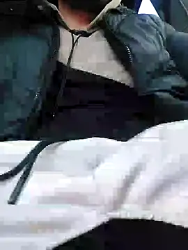 Snapshot of vasin12788bv chatting on February 10, 2025, 3:32 pm vasin12788bv online show from February 10, 2025, 3:32 pm