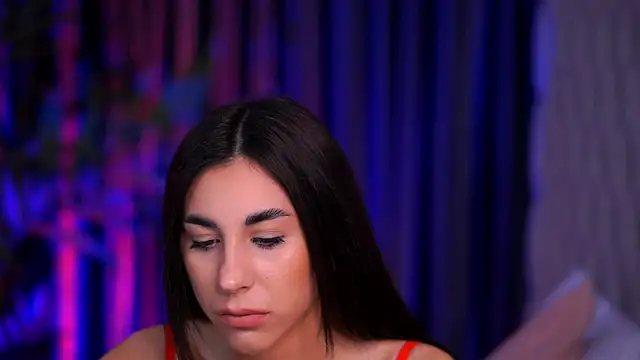 LaraSin online show from January 6, 2025, 7:13 pm